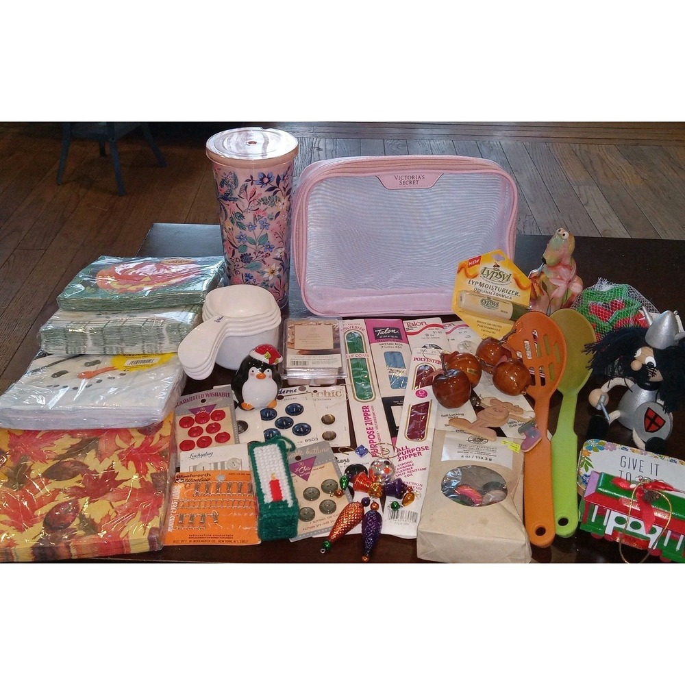 grandma junk drawer lot Crafts Vera Bradley Victoria's Secret Lot of 40+ items